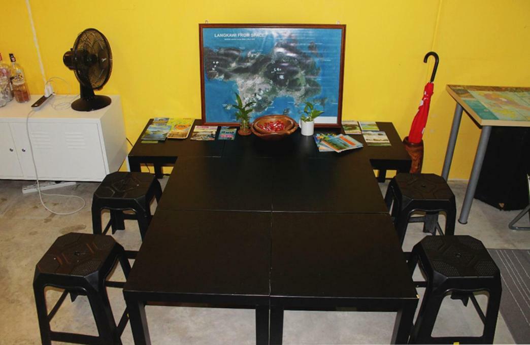 كواه El Studio Hostel Langkawi المظهر الخارجي الصورة